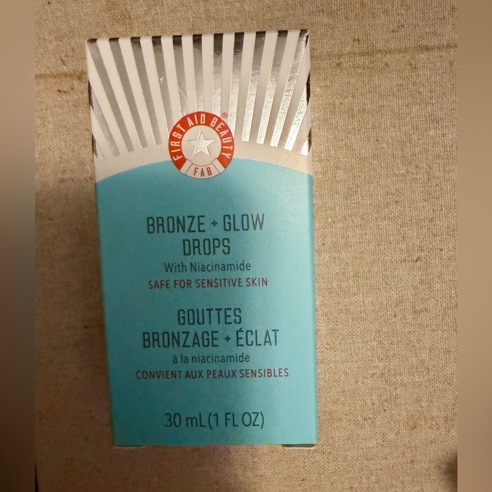 First Aid Beauty Bronze + Glow Drops with Niacinamide NEW